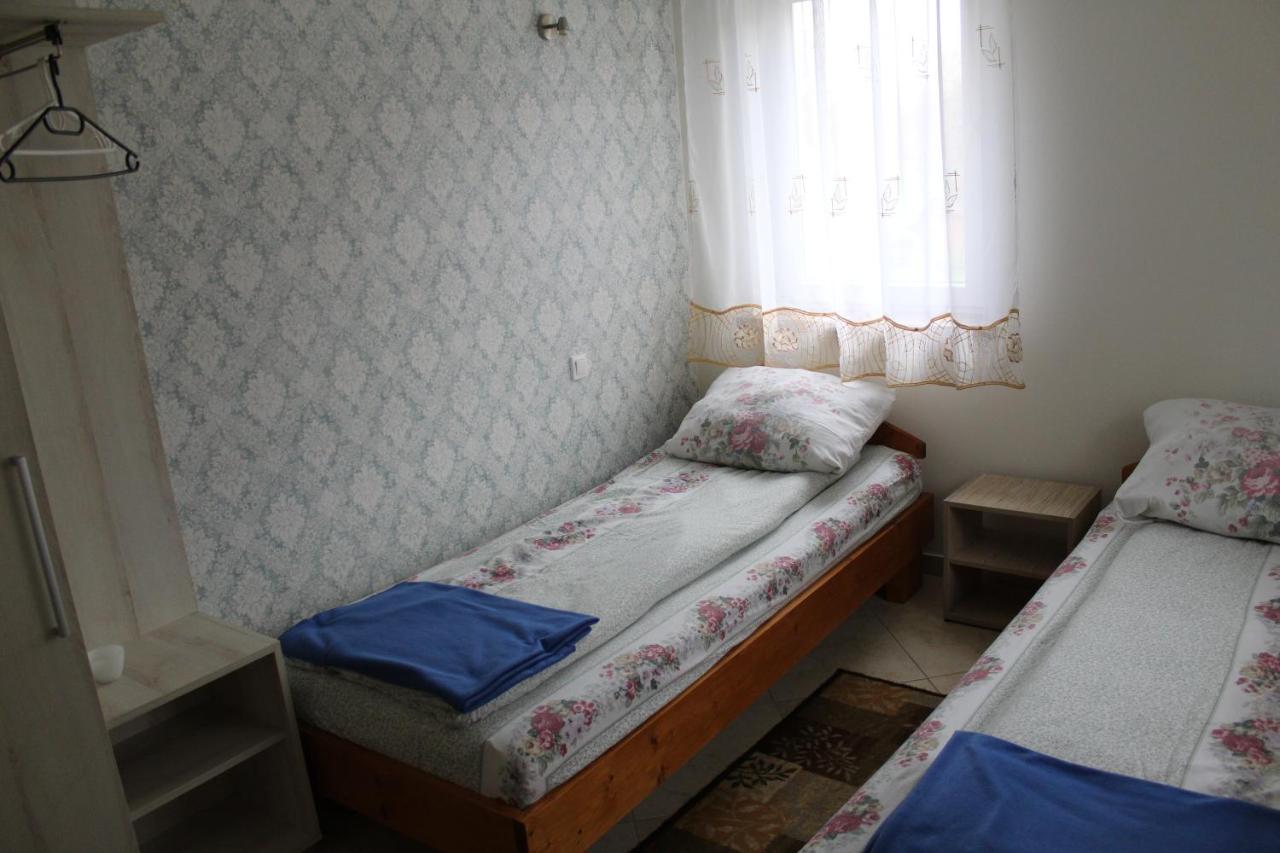 Agroturystyka Pod Kogutkiem Czysta Buitenkant foto
